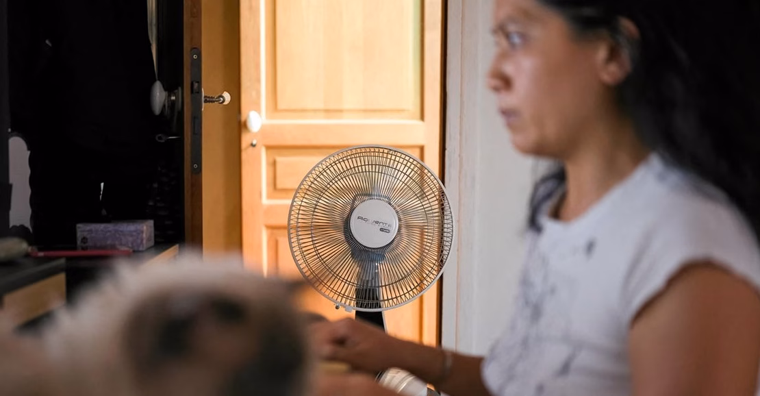 % des Français face à la flambée des coûts : climatisation restreinte et usage des appareils électroménagers à 3 heures du matin deviennent la norme
